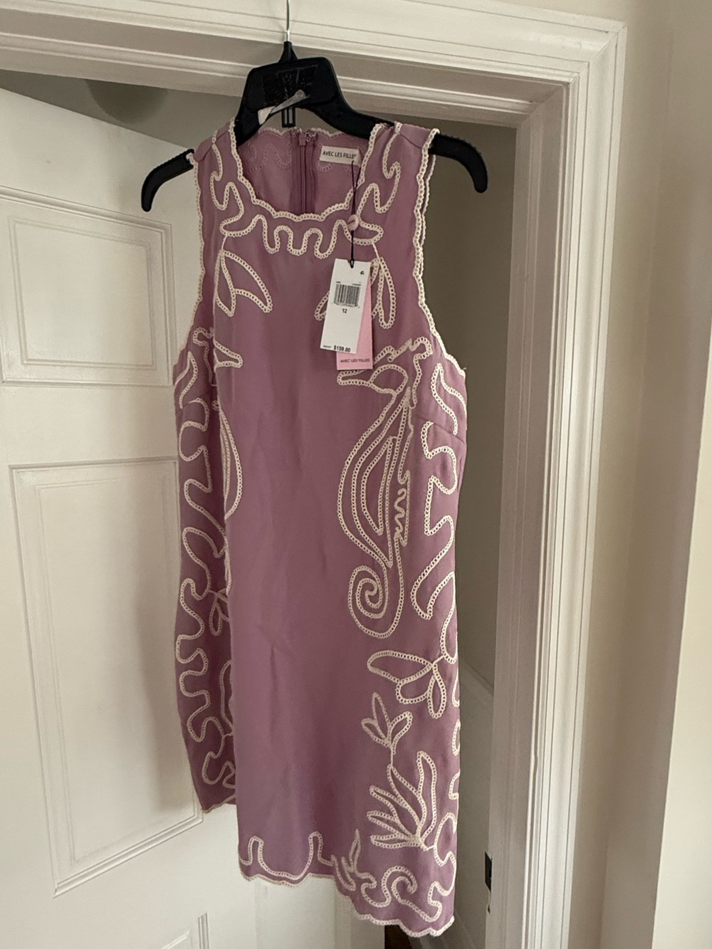 Avec Les Filles, Maeve Lavender Embroidered Shift Dress